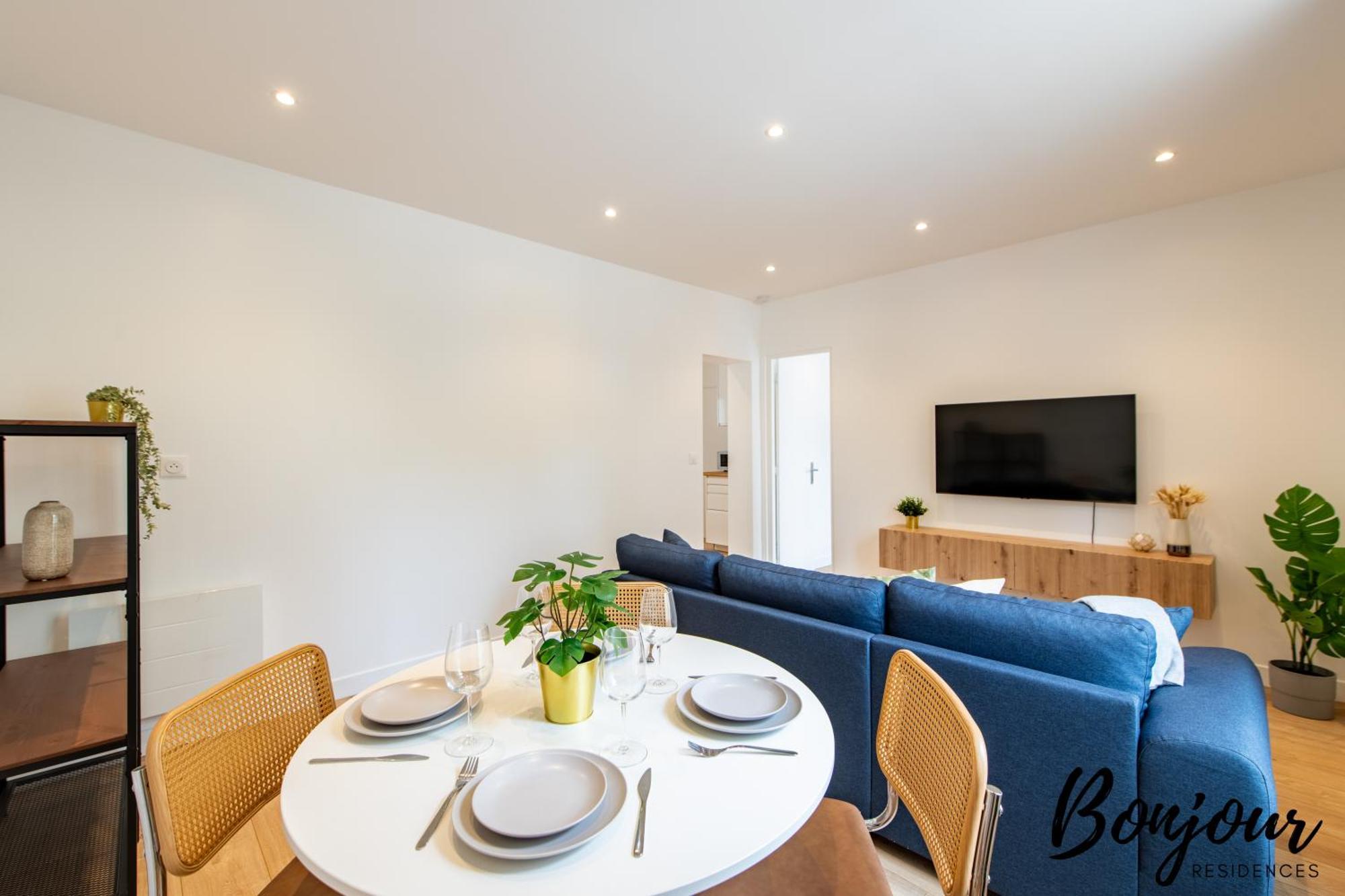 Free Parking - Porte D'Orleans - 2 Bedrooms มงต์รูช ภายนอก รูปภาพ